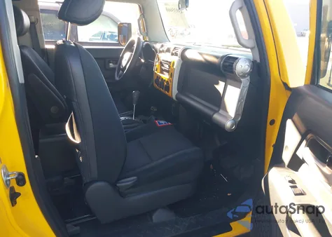 2007 Toyota Fj Cruiser from USA, damaged, VIN JTEBU11F470090104